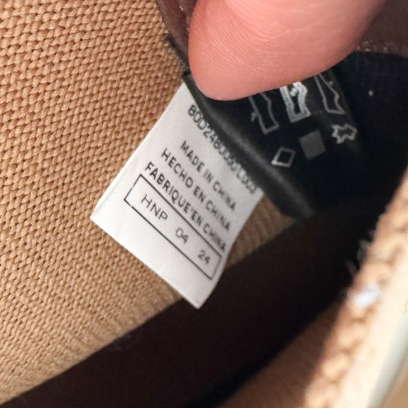 MOON BOOT • Luna Chelsea Suede Boots in Beige - Picture 13 of 15